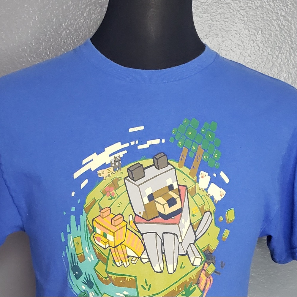 Mojang Jinx Blue YXL 18/20 PreOwned T-Shirt-Minecraft Dog Sheep Cows